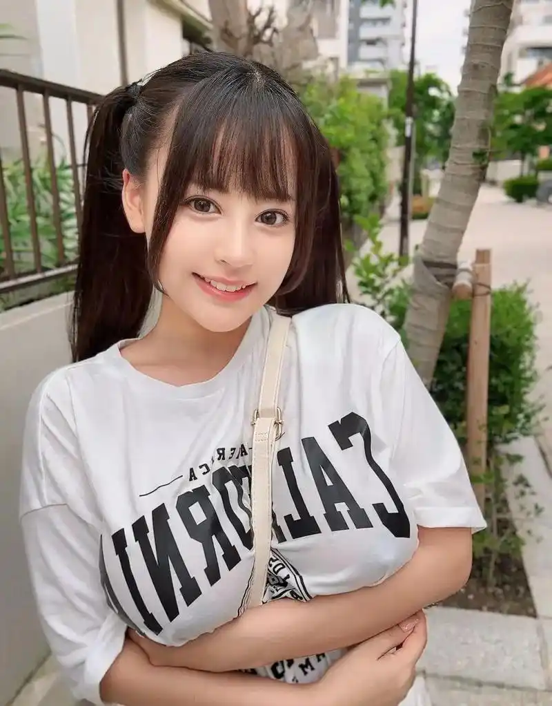 资讯封面